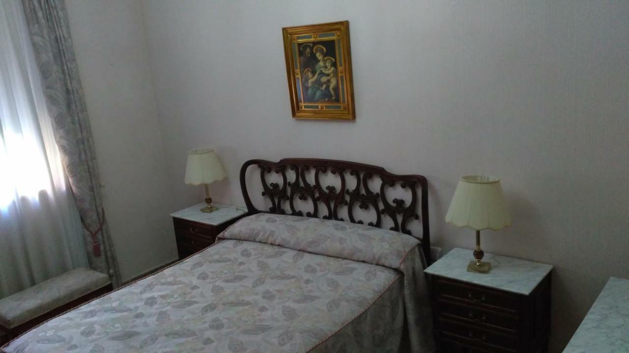 Casa Nicolás * Ávila
